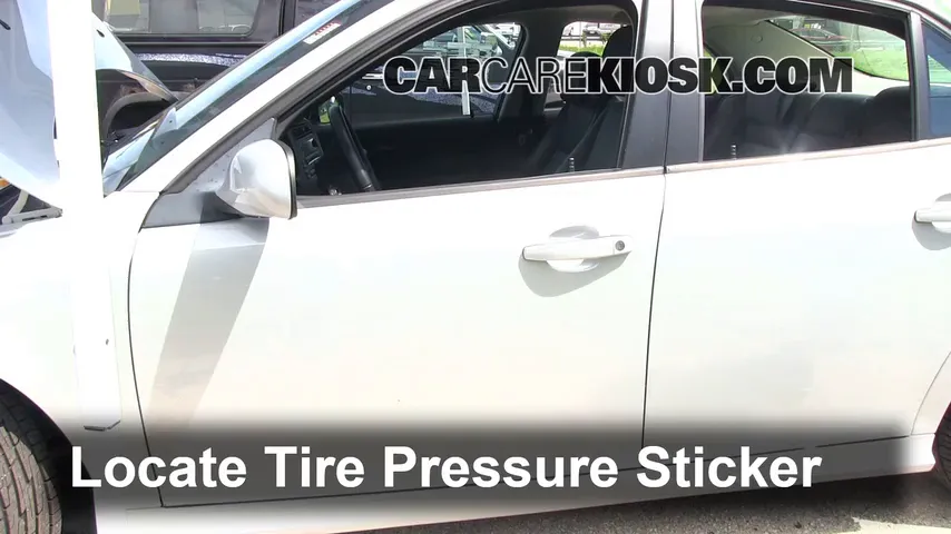 2010 Saab 9-3 2.0T 2.0L 4 Cyl. Turbo Sedan Tires & Wheels Check Tire Pressure